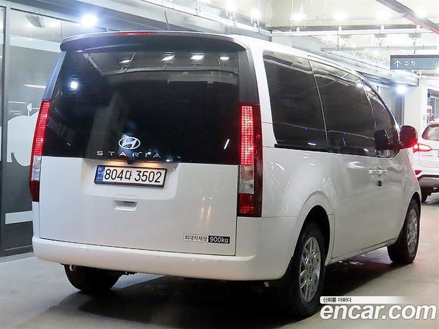 Hyundai Staria 2025