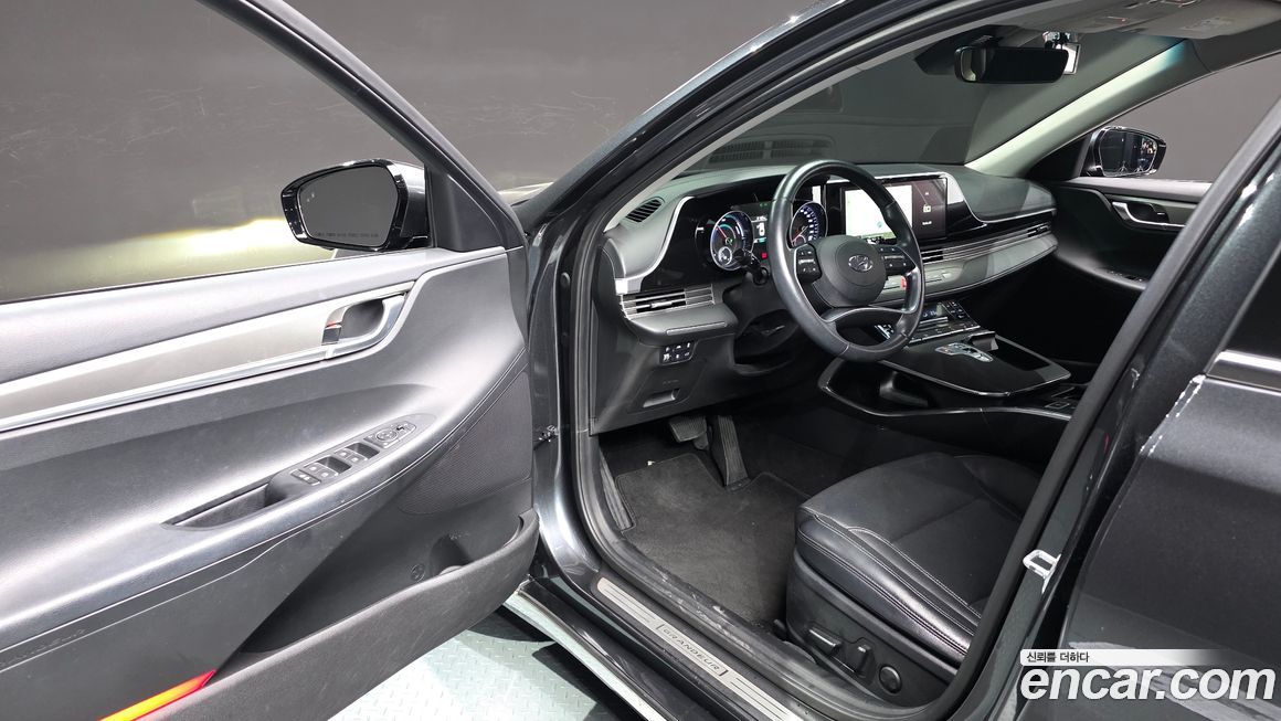 Hyundai Grandeur 2022