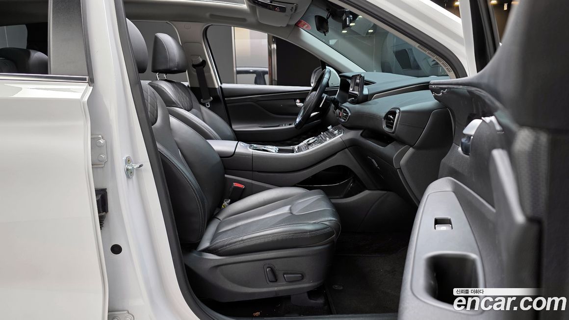 Hyundai Santafe 2022