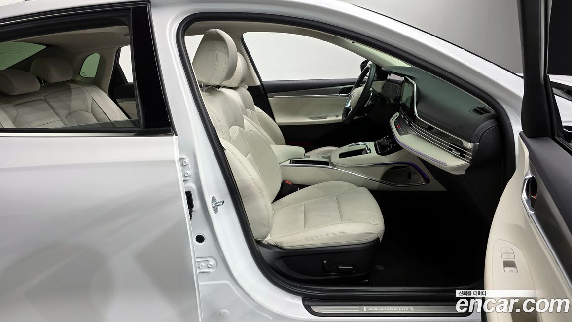 Hyundai Grandeur 2022