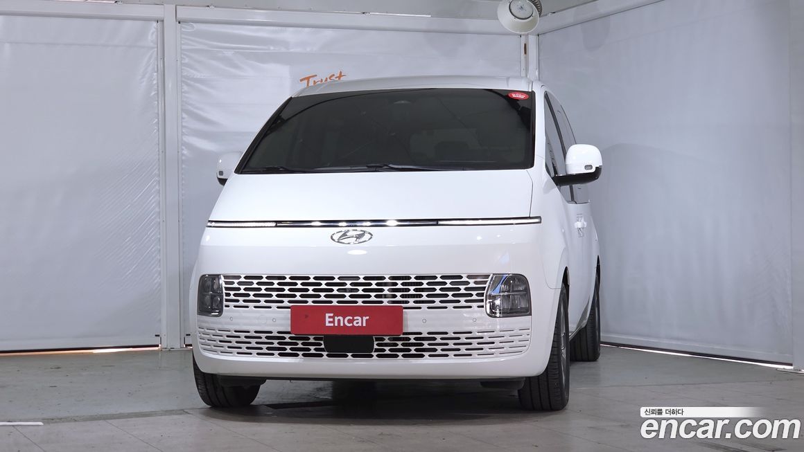 Hyundai Staria 2022