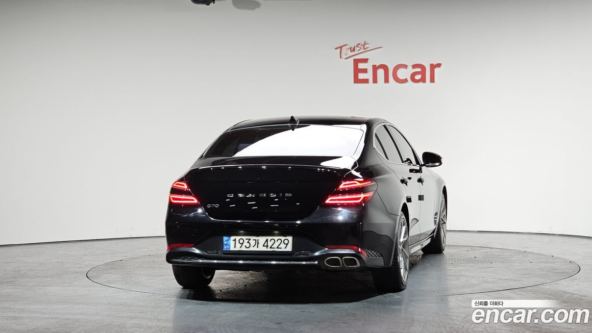 Genesis G70 2023