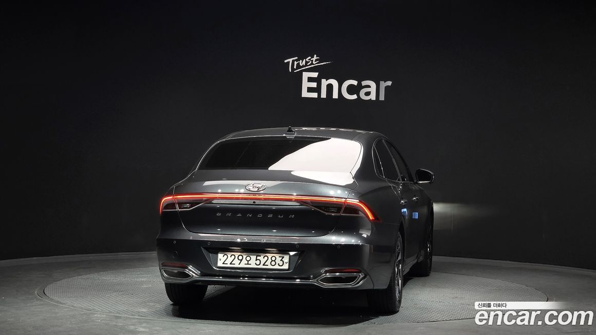 Hyundai Grandeur 2022