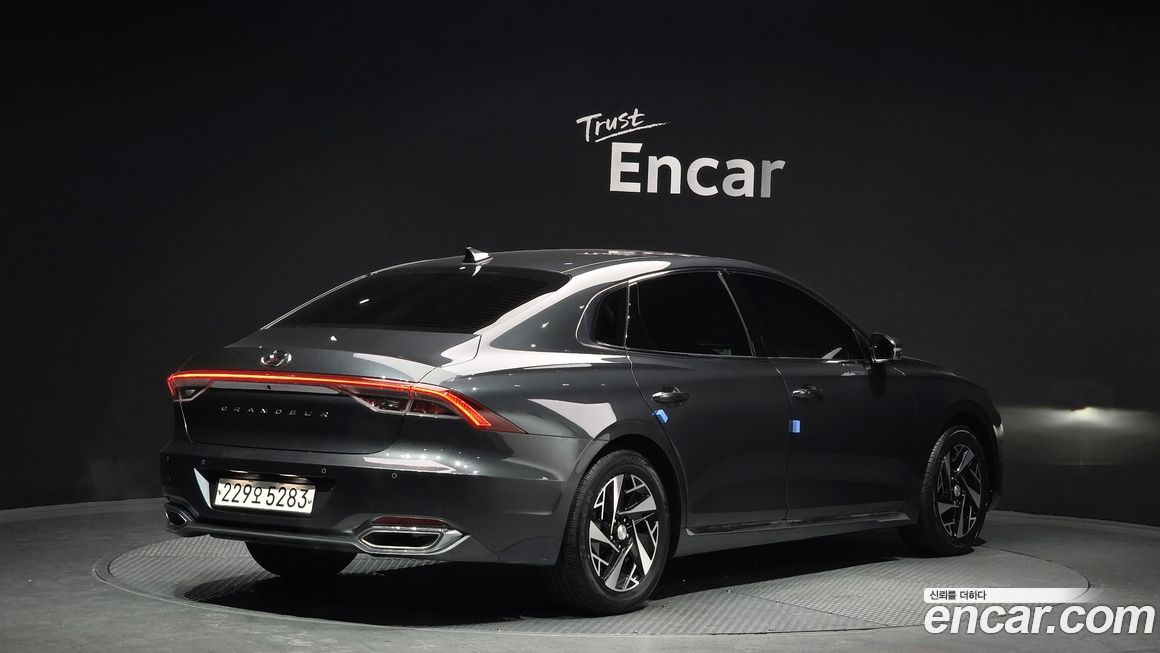 Hyundai Grandeur 2022