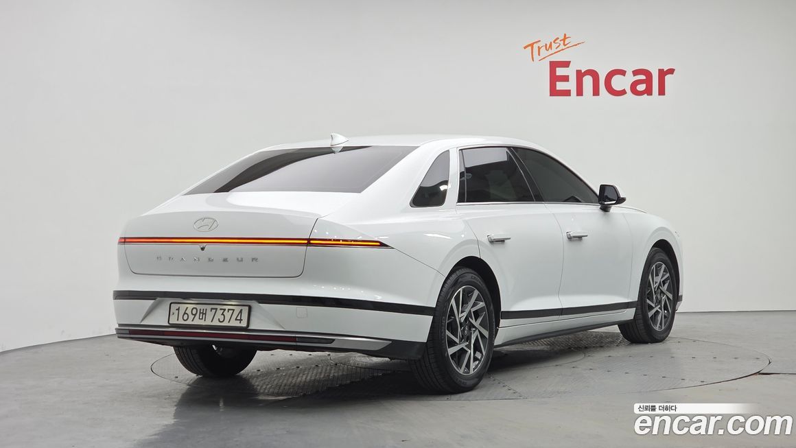 Hyundai Grandeur 2023