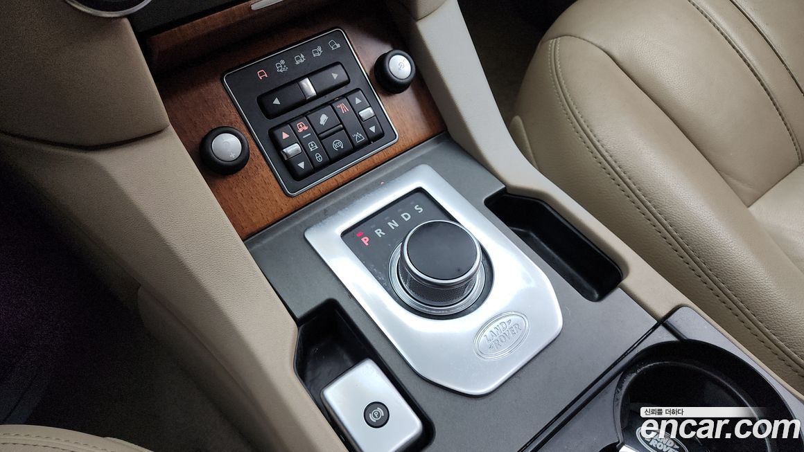 Land Rover Discovery 2016