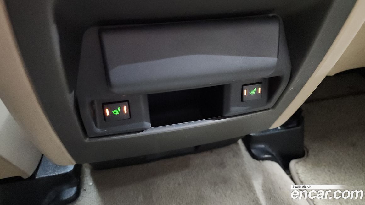 Land Rover Discovery 2016