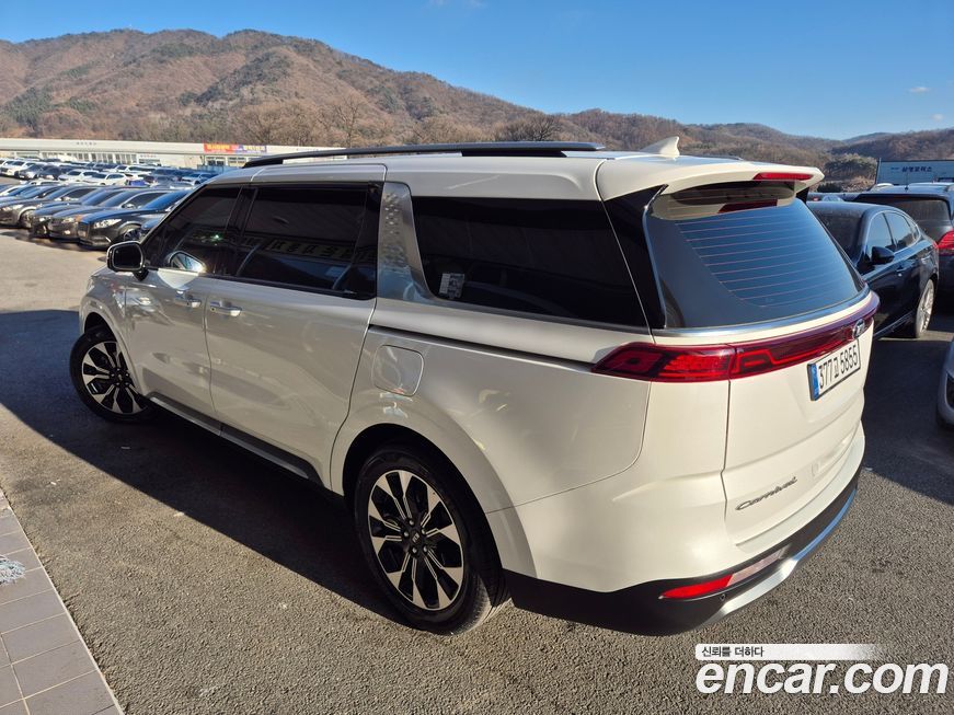 Kia Canival 2021