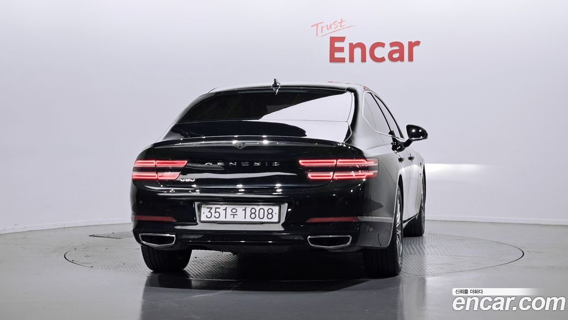 Genesis G80 2021