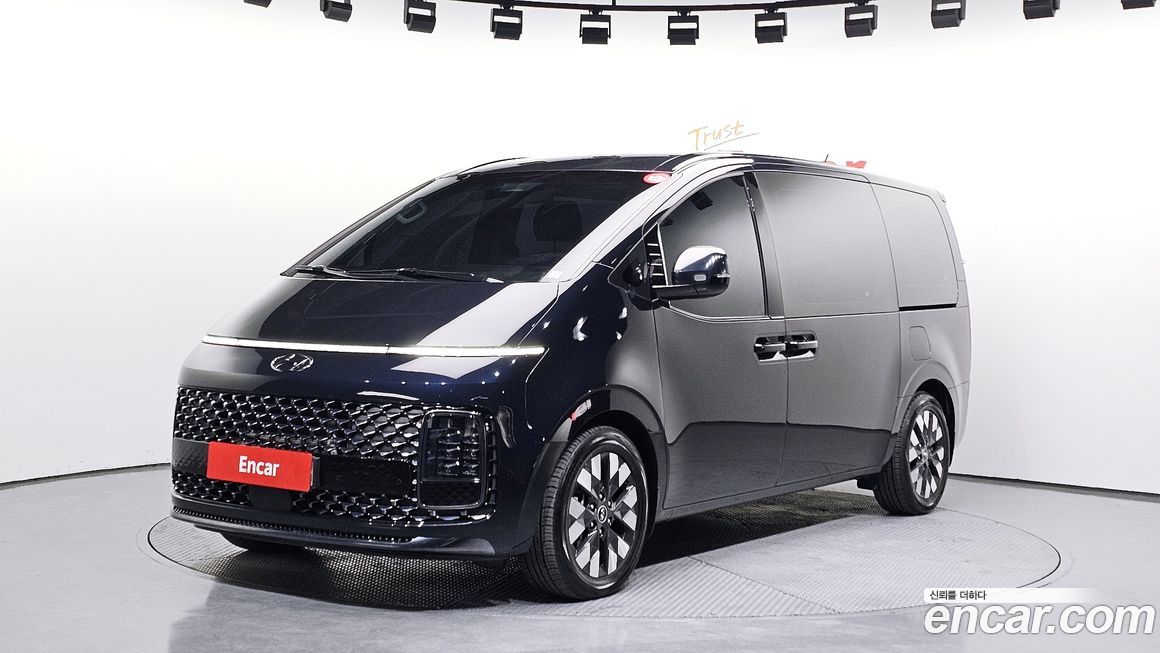 Hyundai Staria 2022