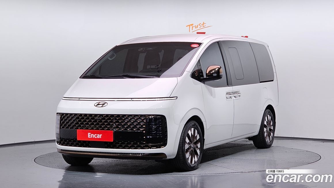 Hyundai Staria 2023