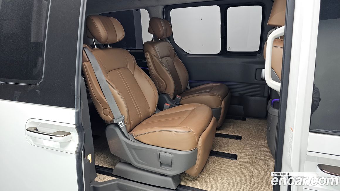 Hyundai Staria 2023