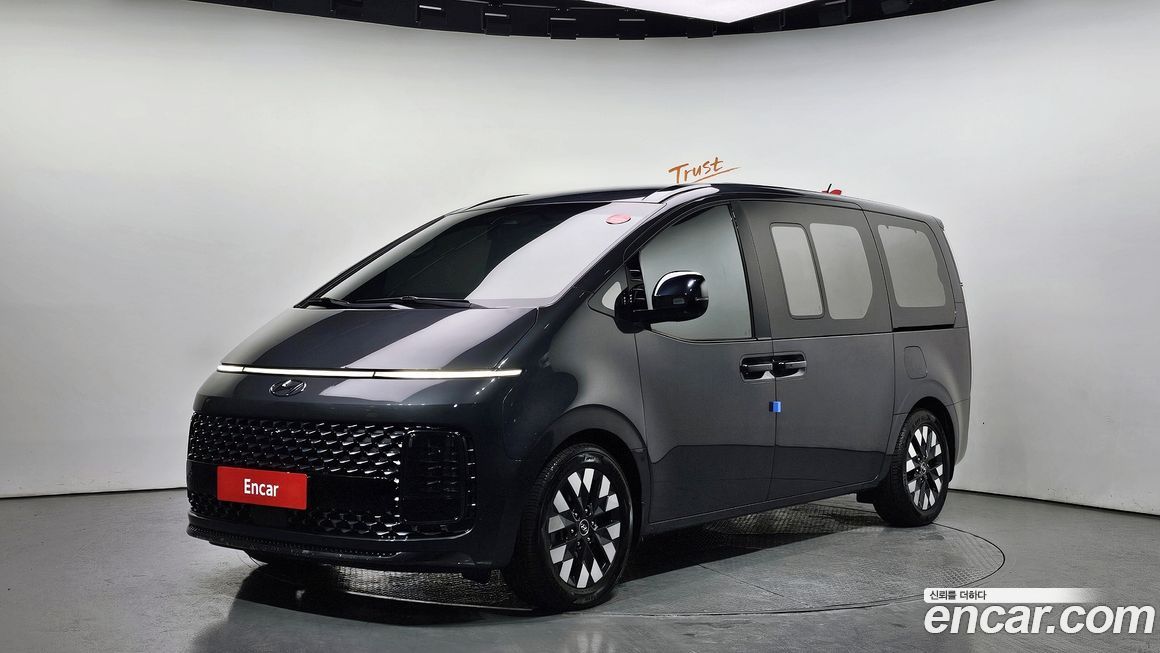 Hyundai Staria 2022