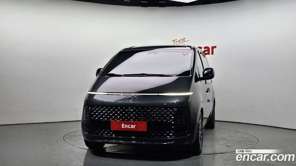 Hyundai Staria 2022