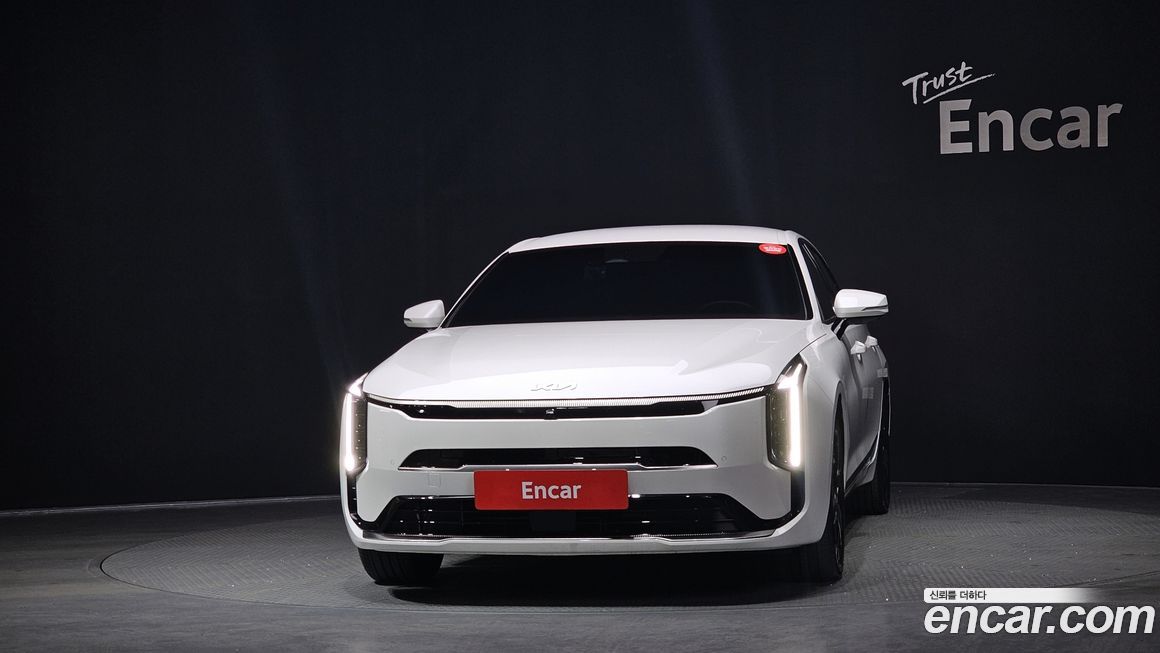 Kia K8 2025