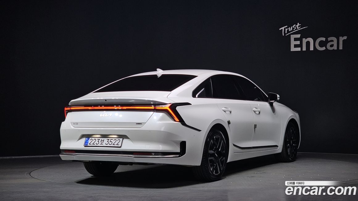 Kia K8 2025