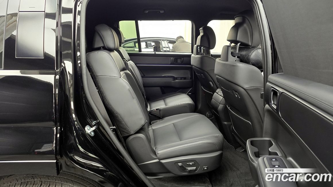 Hyundai Santafe 2025