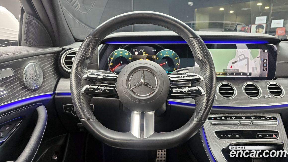 Mercedes-Benz E-Class 2021