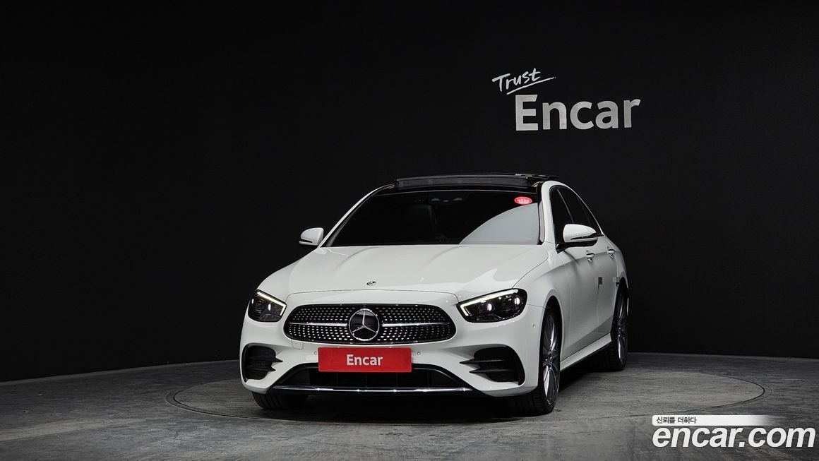 Mercedes-Benz E-Class 2021