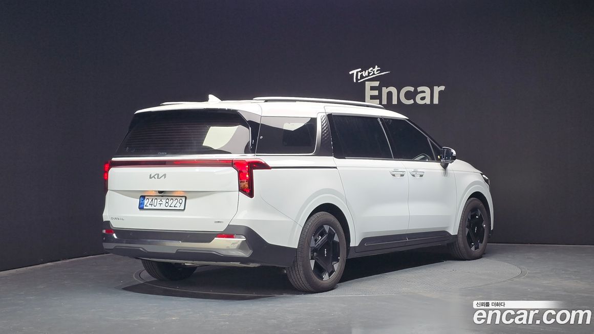 Kia Canival 2025
