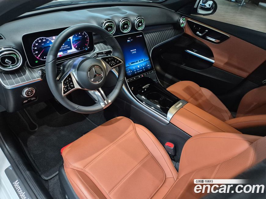 Mercedes-Benz C-Class 2025