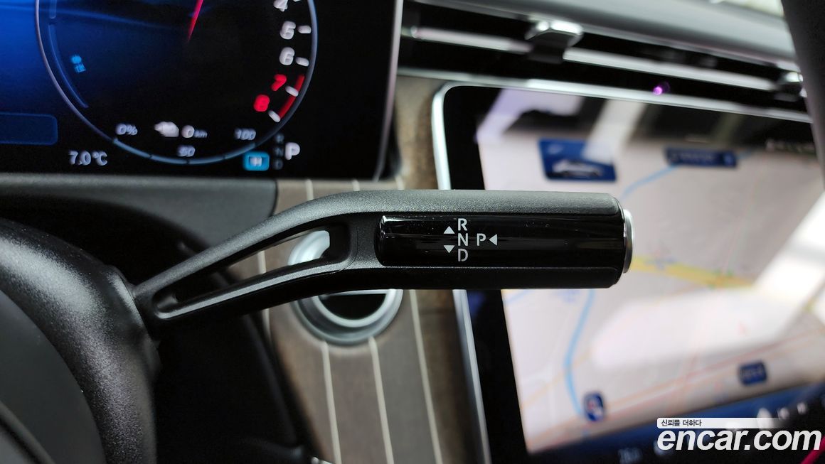 Mercedes-Benz E-Class 2025