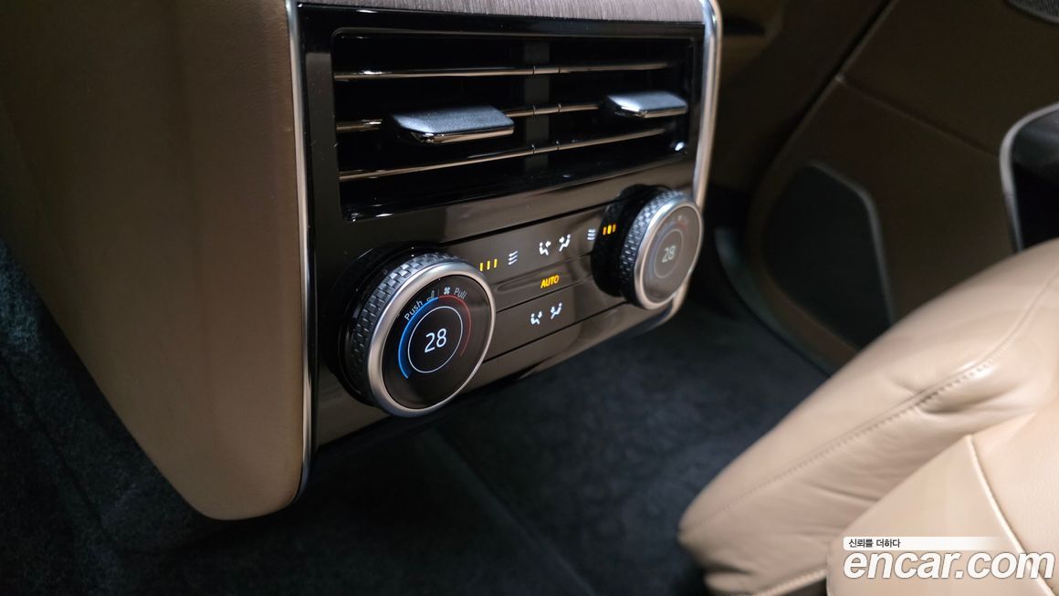 Land Rover Range Rover 2023