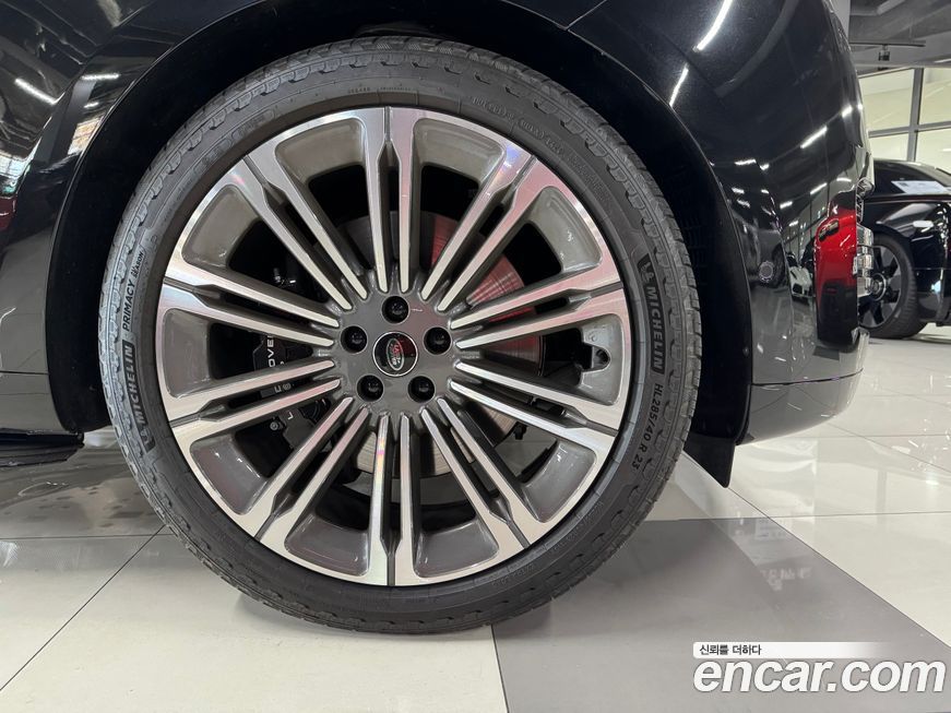 Land Rover Range Rover 2025