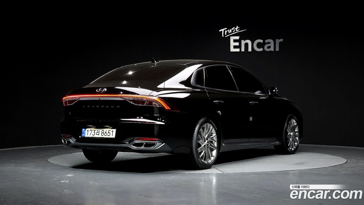 Hyundai Grandeur 2021