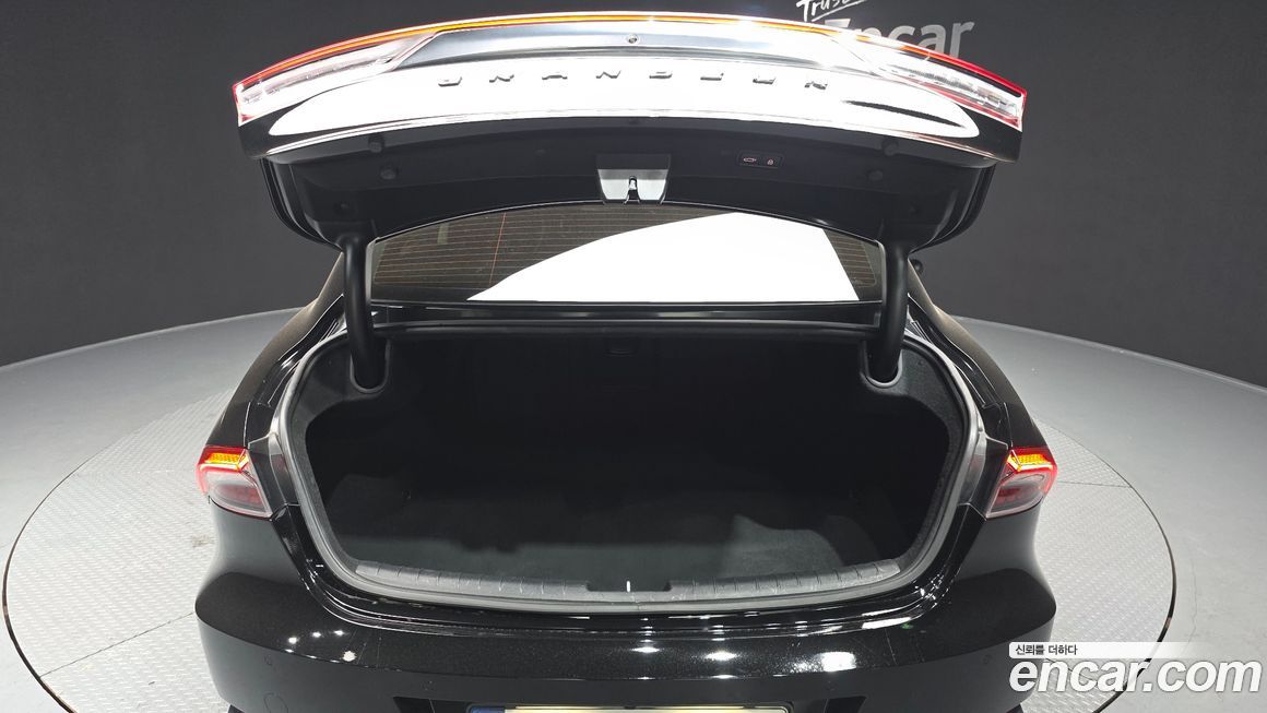 Hyundai Grandeur 2021