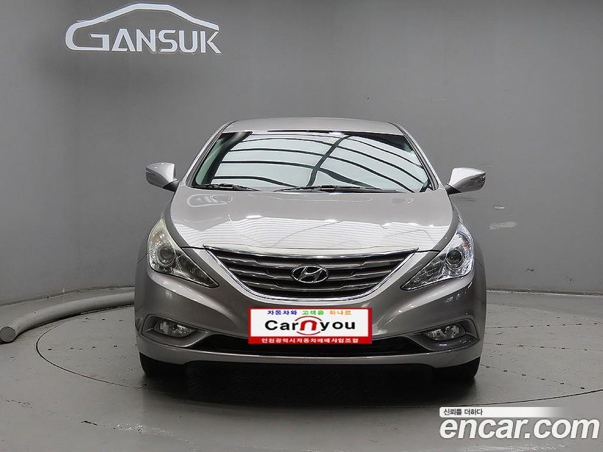 Hyundai Sonata 2012