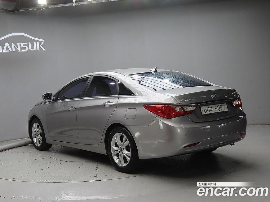Hyundai Sonata 2012