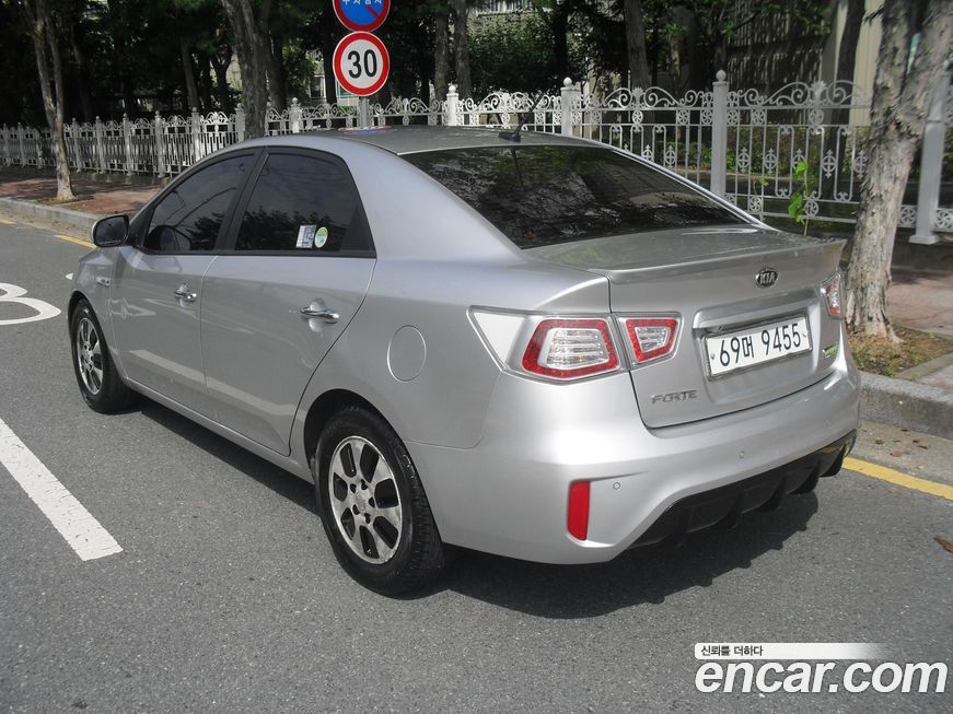 Kia Porte 2010