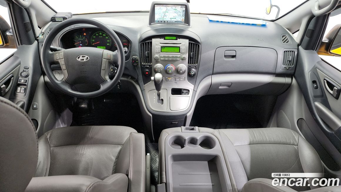 Hyundai Starex 2015