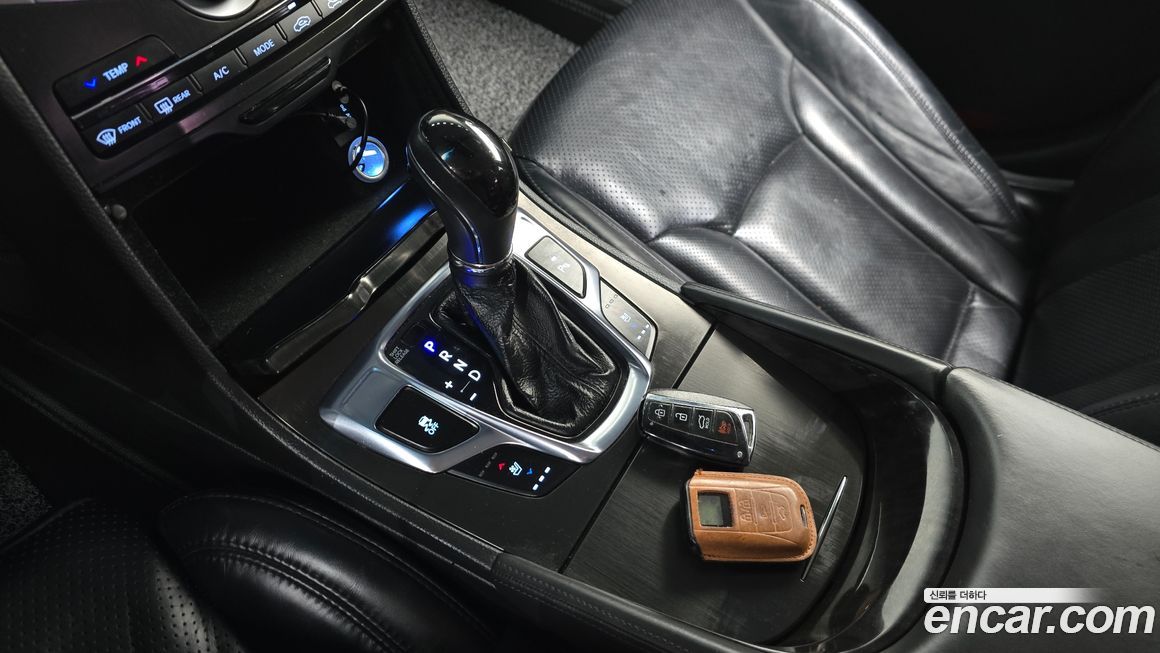 Hyundai Grandeur 2016