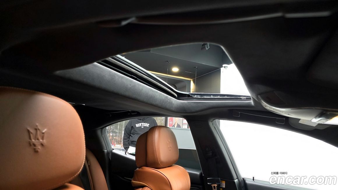 Maserati Ghibli 2014