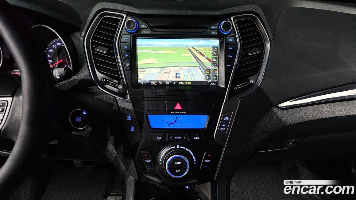 Hyundai Santafe 2015