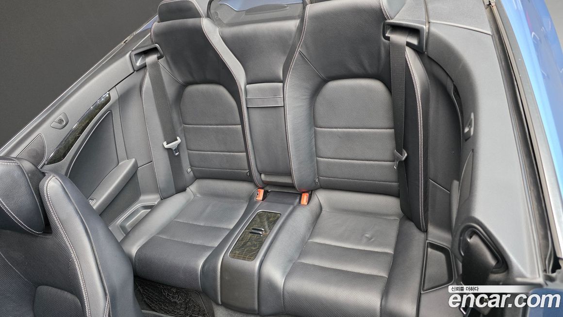 Mercedes-Benz E-Class 2011