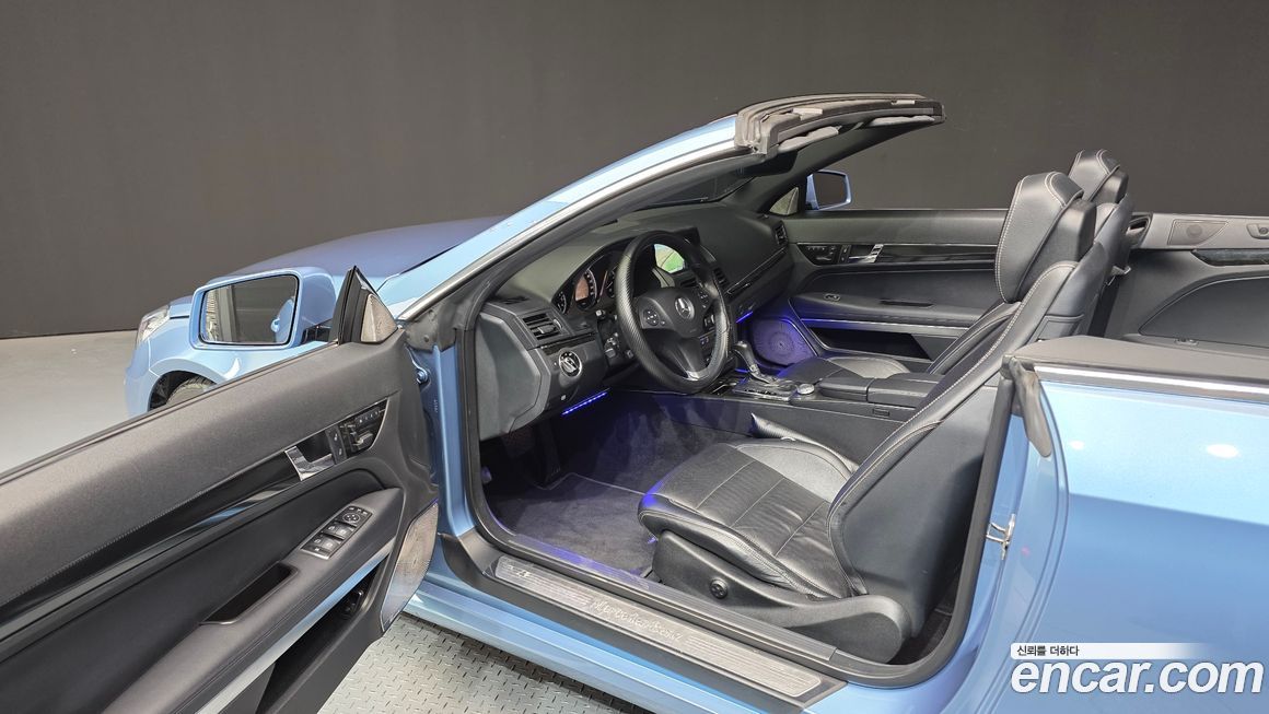 Mercedes-Benz E-Class 2011