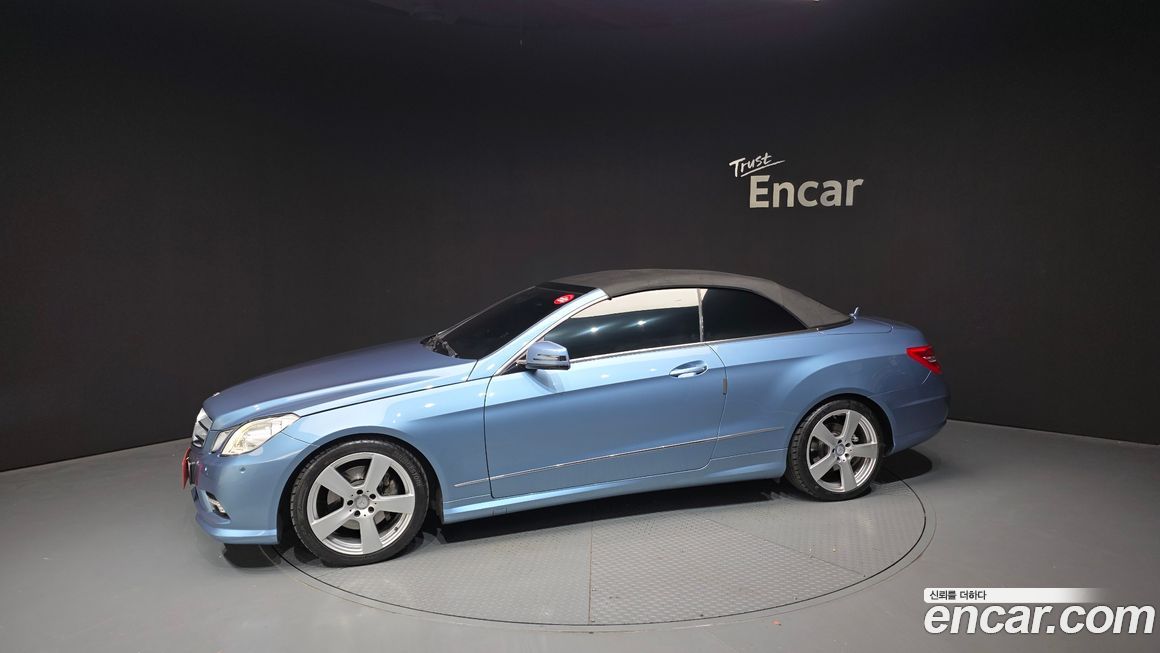 Mercedes-Benz E-Class 2011