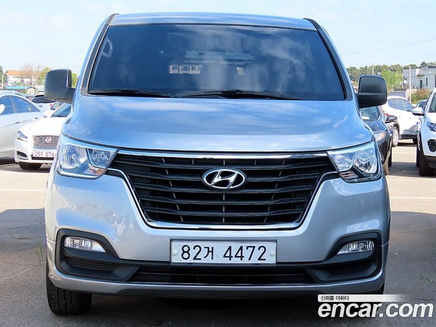 Hyundai Starex 2019