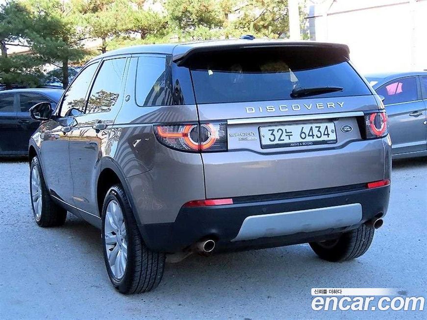 Land Rover Discovery Sport 2016