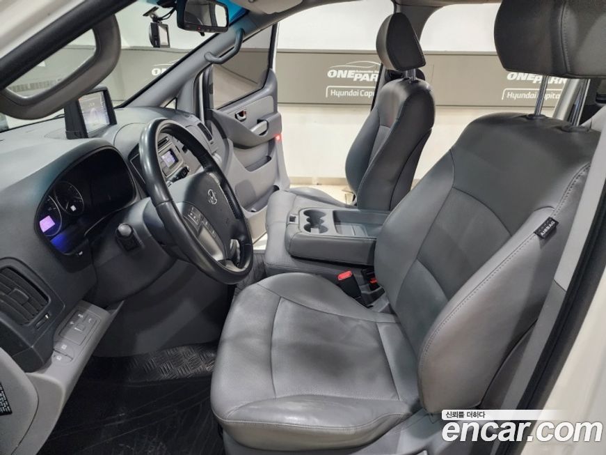 Hyundai Starex 2019