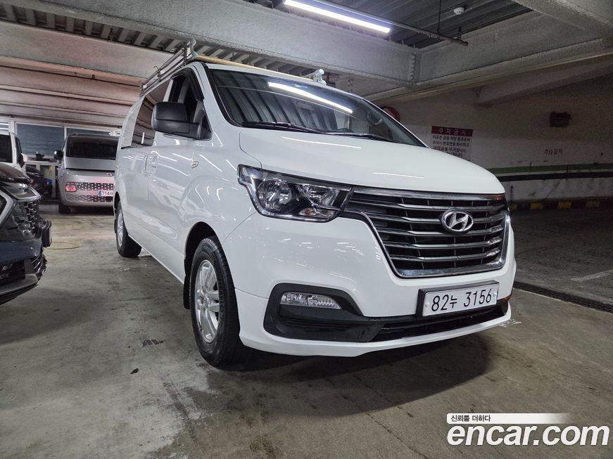 Hyundai Starex 2019
