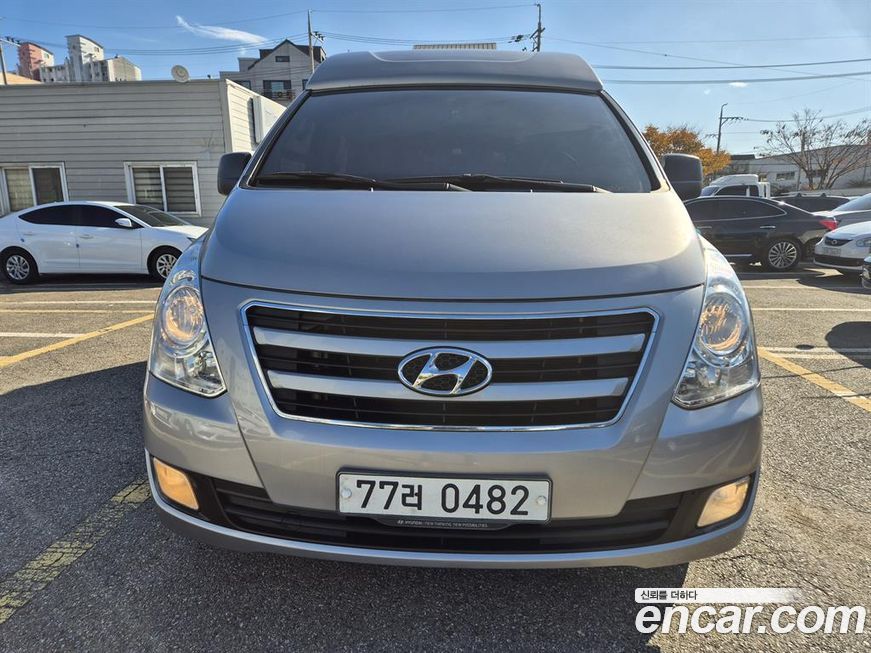 Hyundai Starex 2018