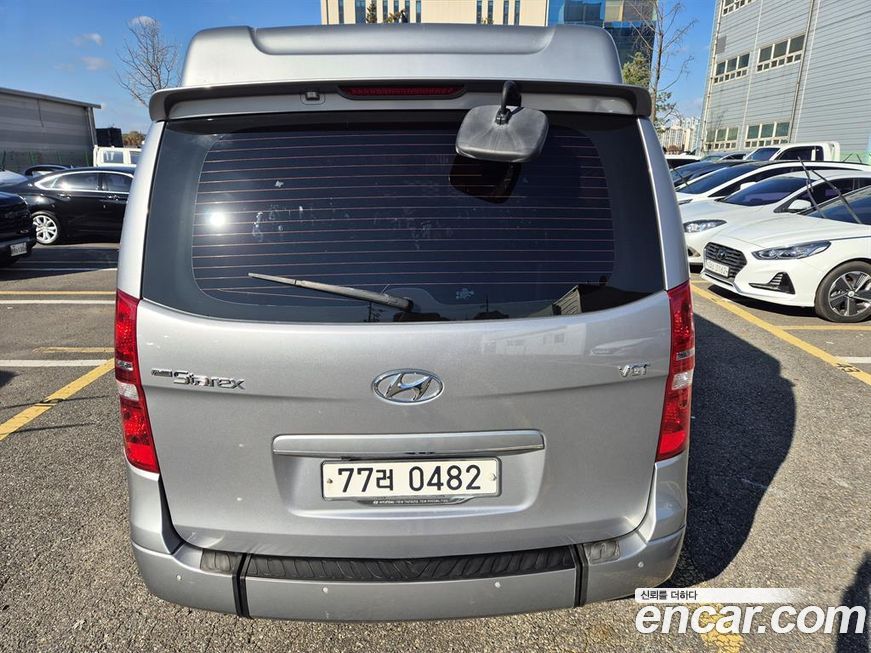 Hyundai Starex 2018