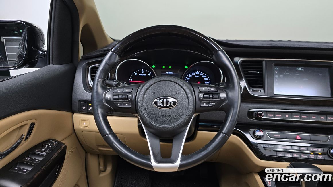 Kia Canival 2019