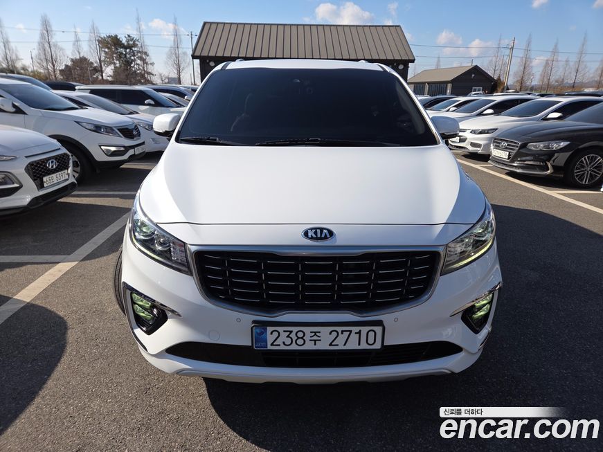 Kia Canival 2019