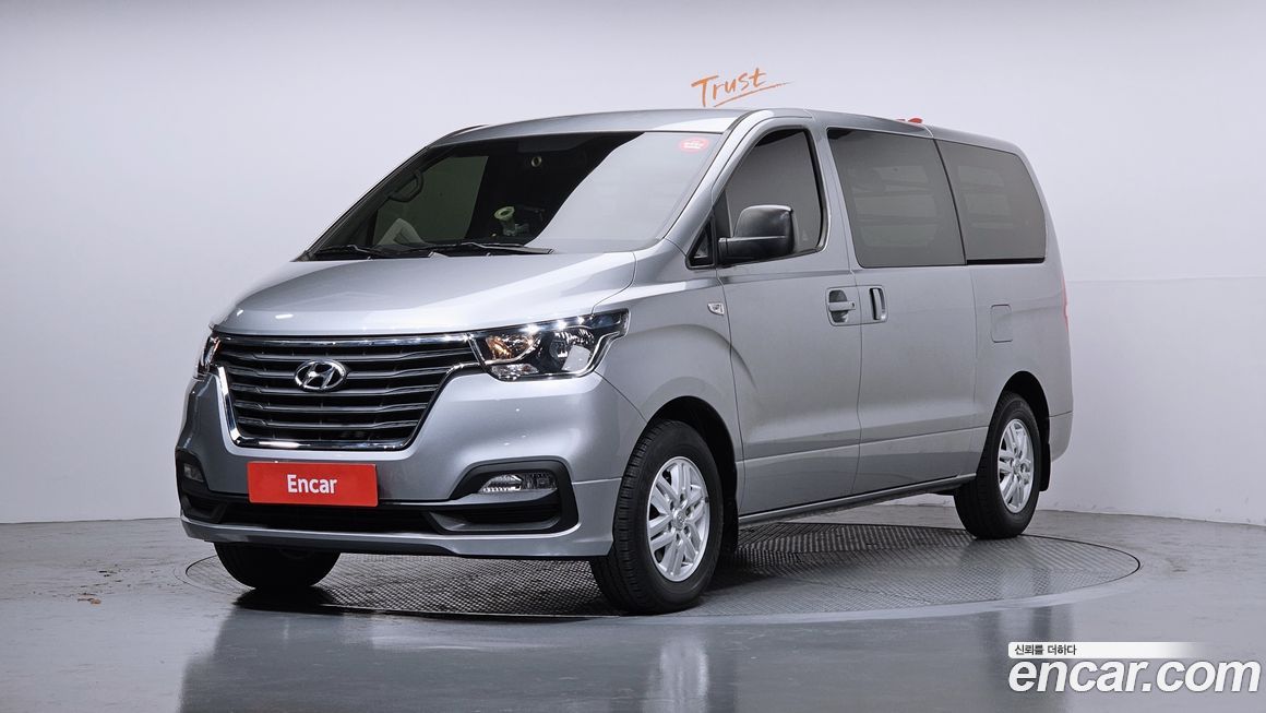 Hyundai Starex 2021
