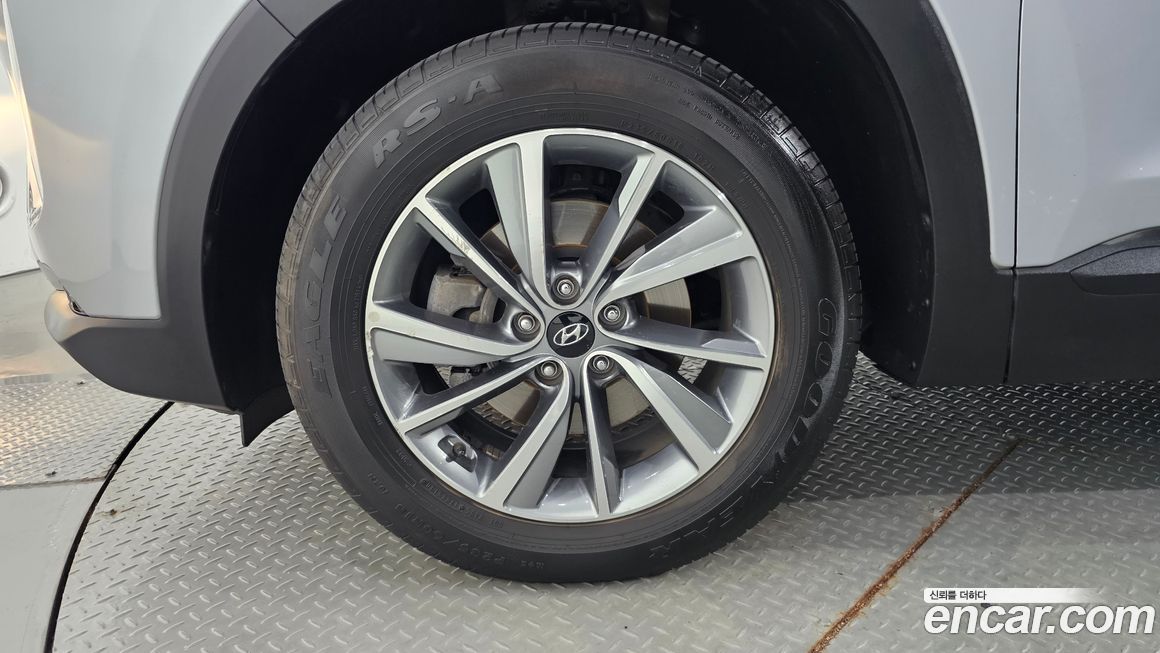 Hyundai Santafe 2019